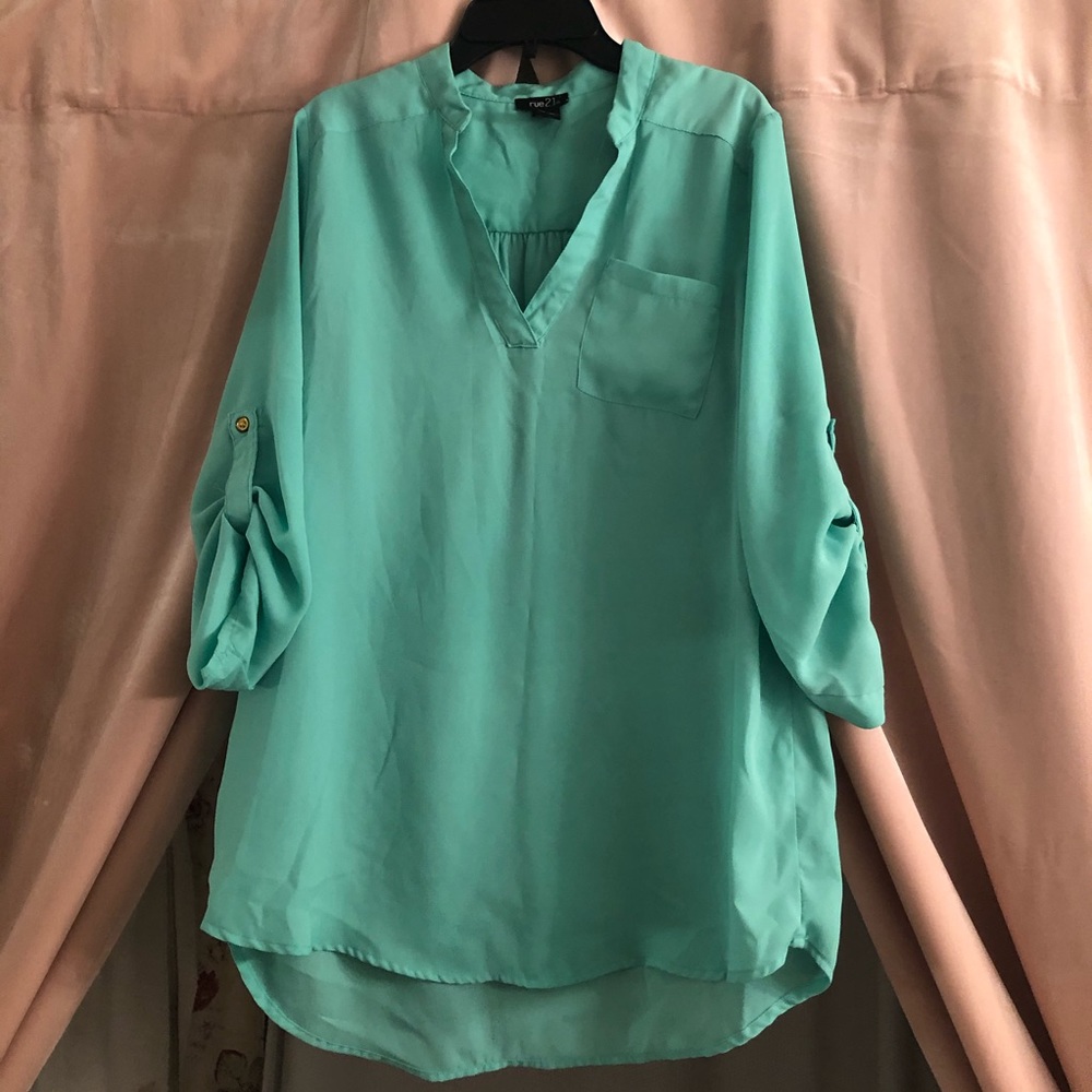 Turquoise Pocket Top